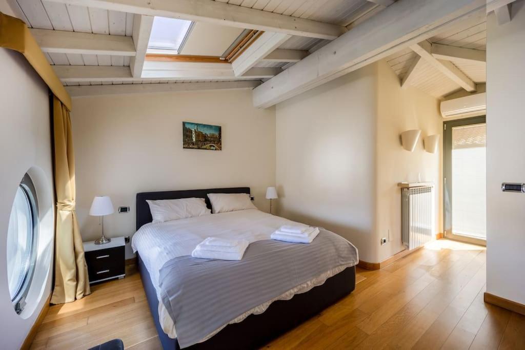 Napoleone'S Nest - Elegant And Central Milan Exterior photo